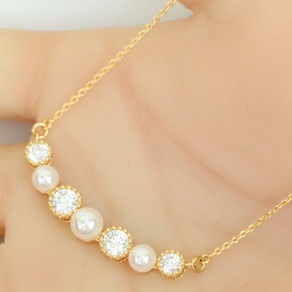 "Rose Gold Necklace with Alternating Pearls and Crystals , XPNL0170 - Picture 1 of 13